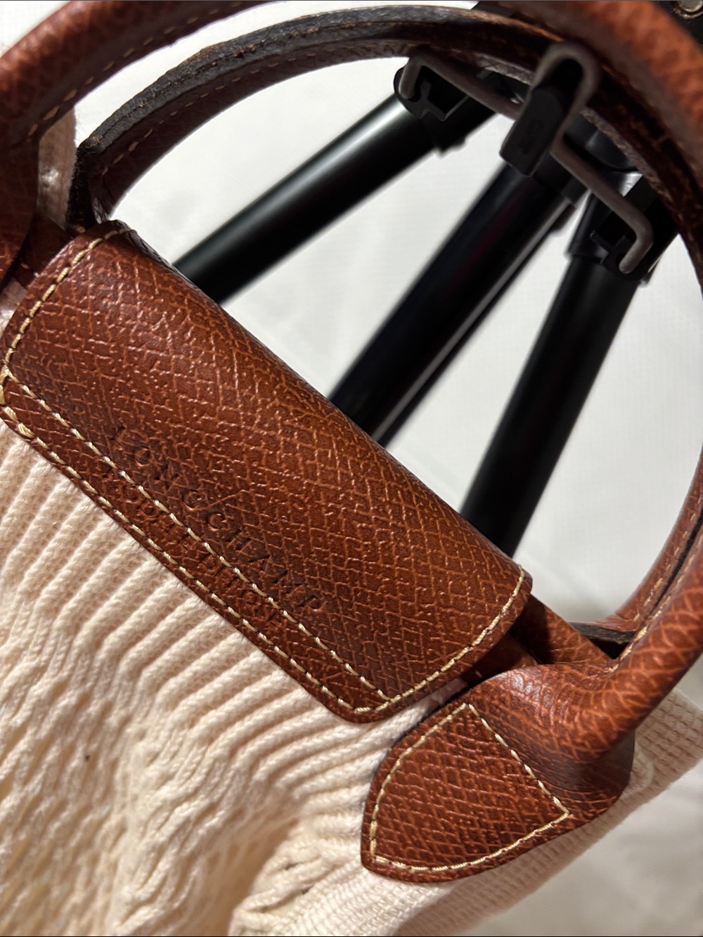 Longchamp Cream Knit Net Tote with Brown Leather Trim - Picture 4 of 5